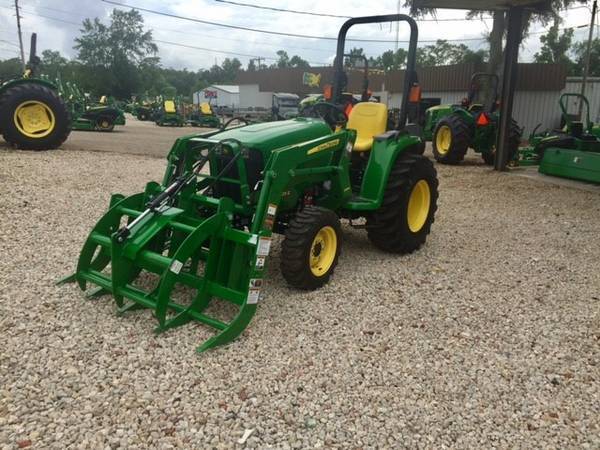 2023 John Deere 3025E Image 3