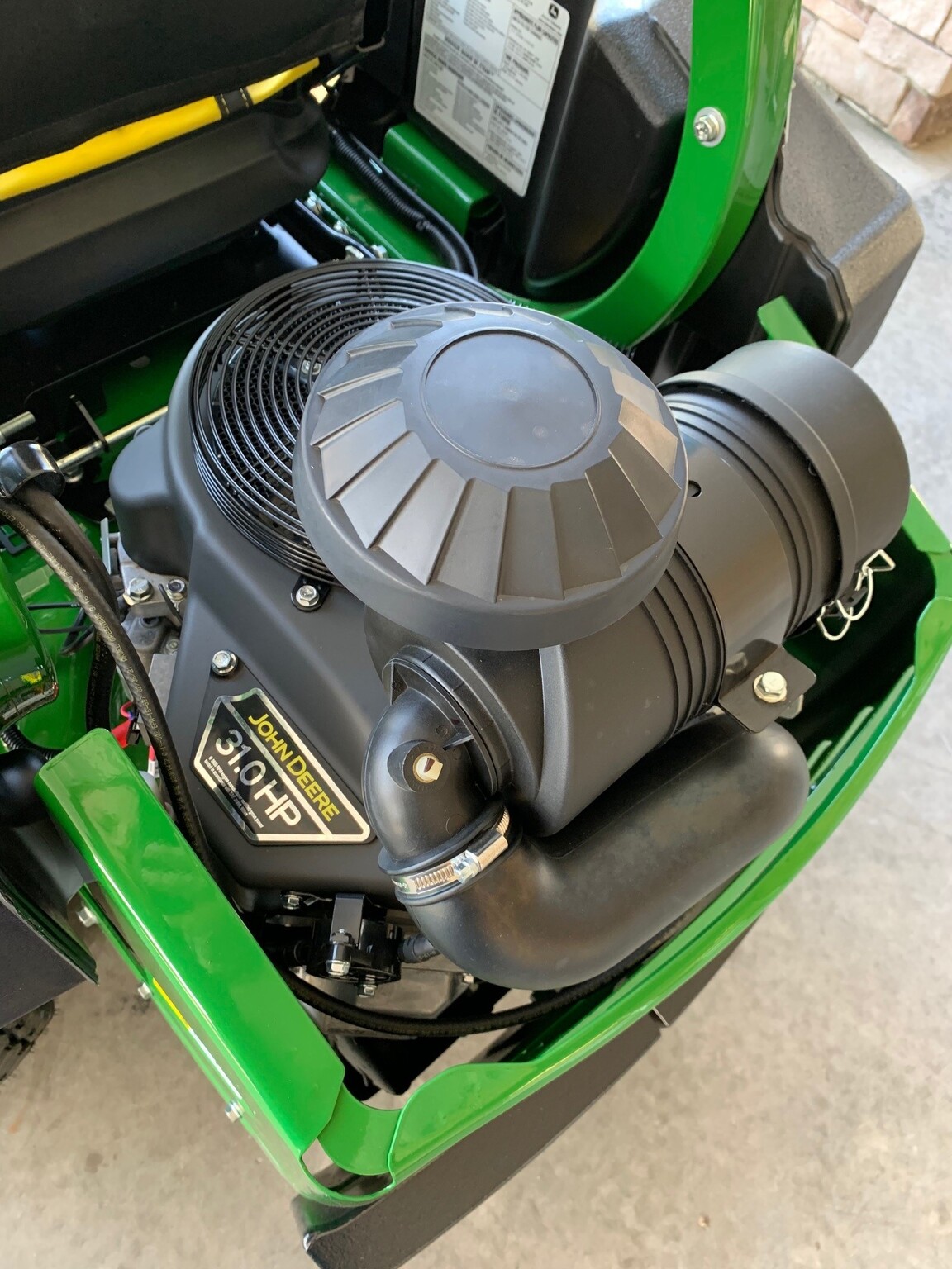 2023 John Deere Z960M Image 8