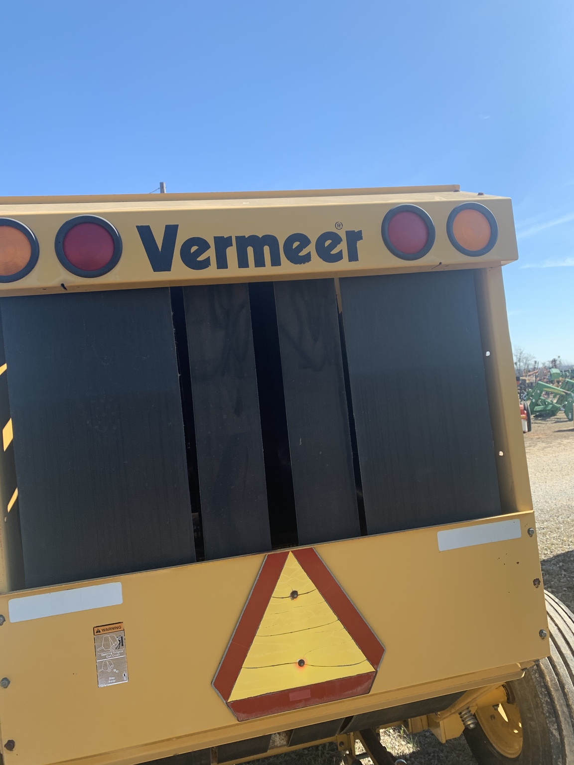 2002 Vermeer 554XL Image 3