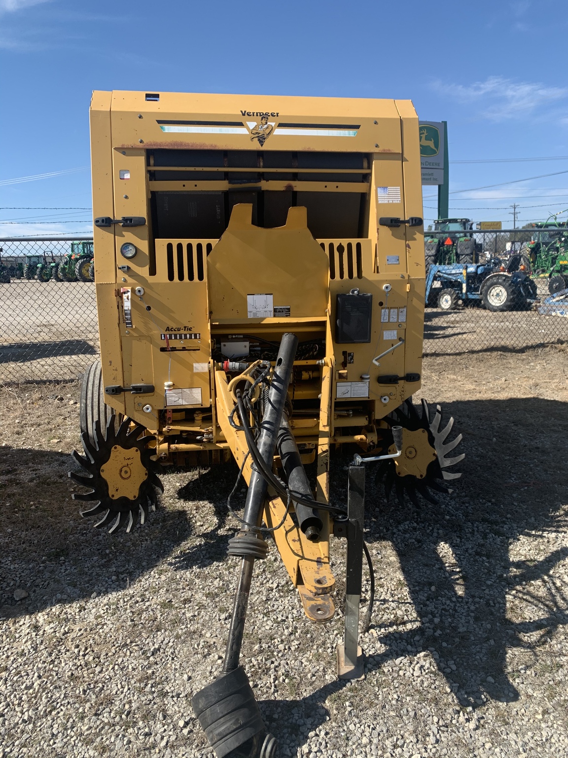 2002 Vermeer 554XL Image 1