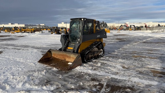 Photo of a 2019 John Deere 325G