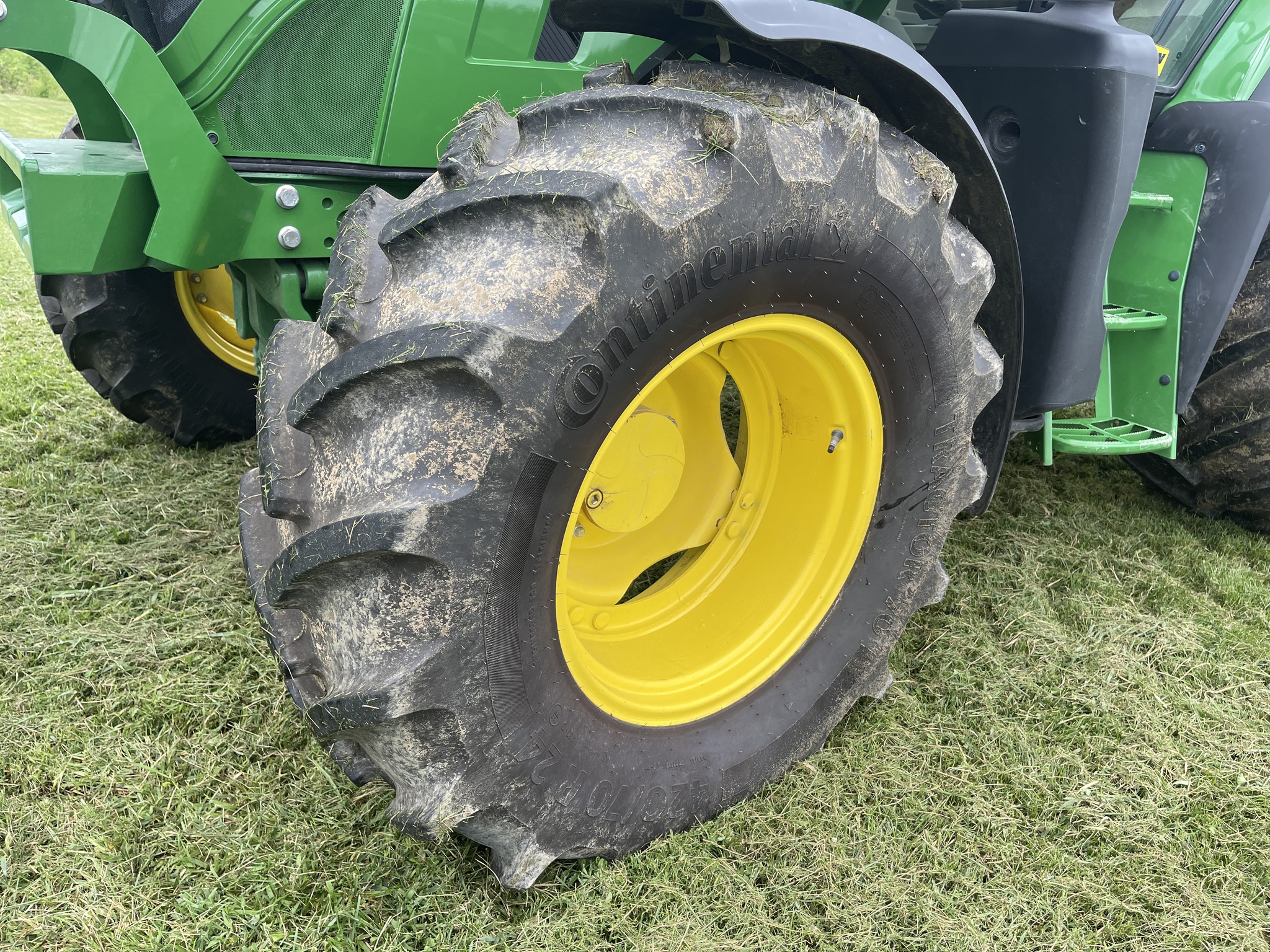  2023 John Deere 6R 130 at Heritage Tractor in Rockport, IL