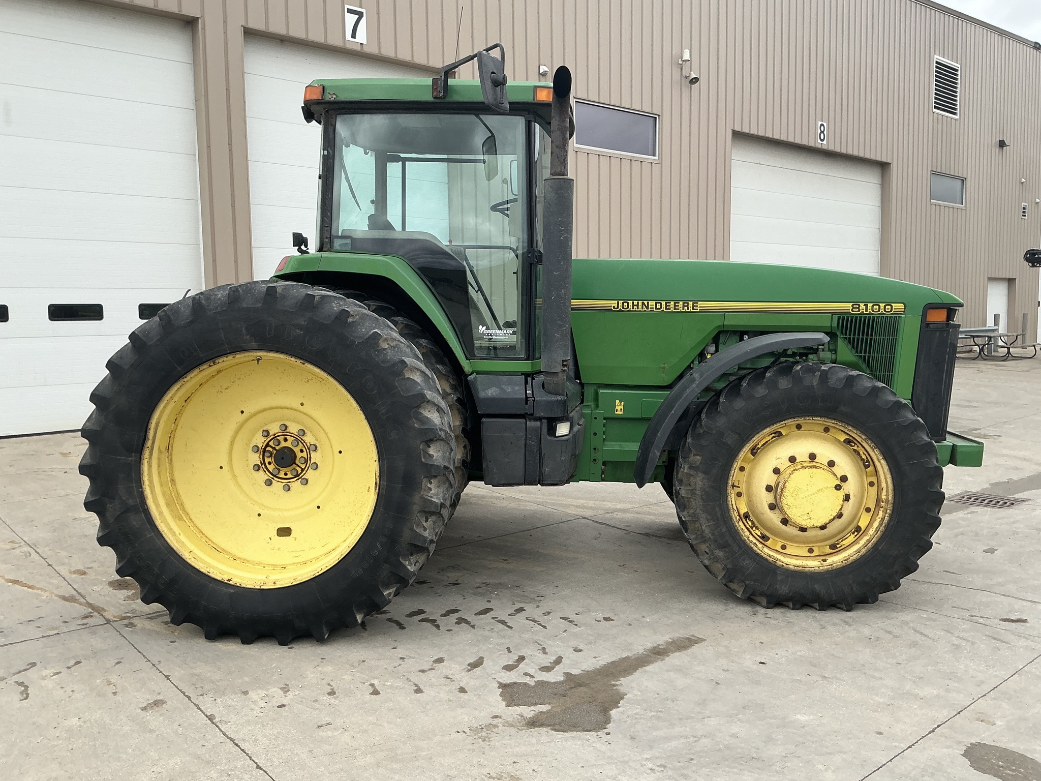 1996 John Deere 8100 Image 3