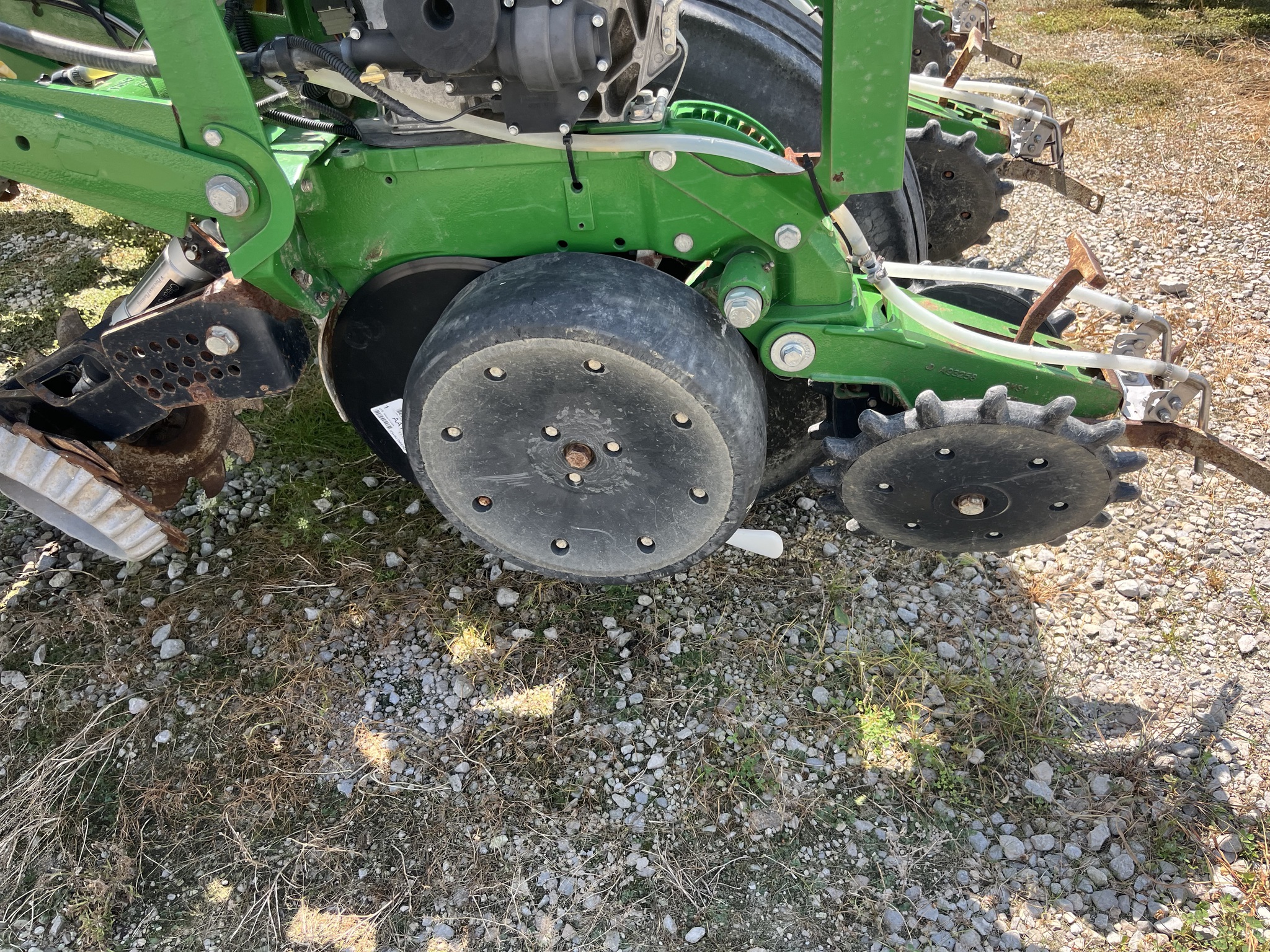 2015 John Deere 1775NT Image 41