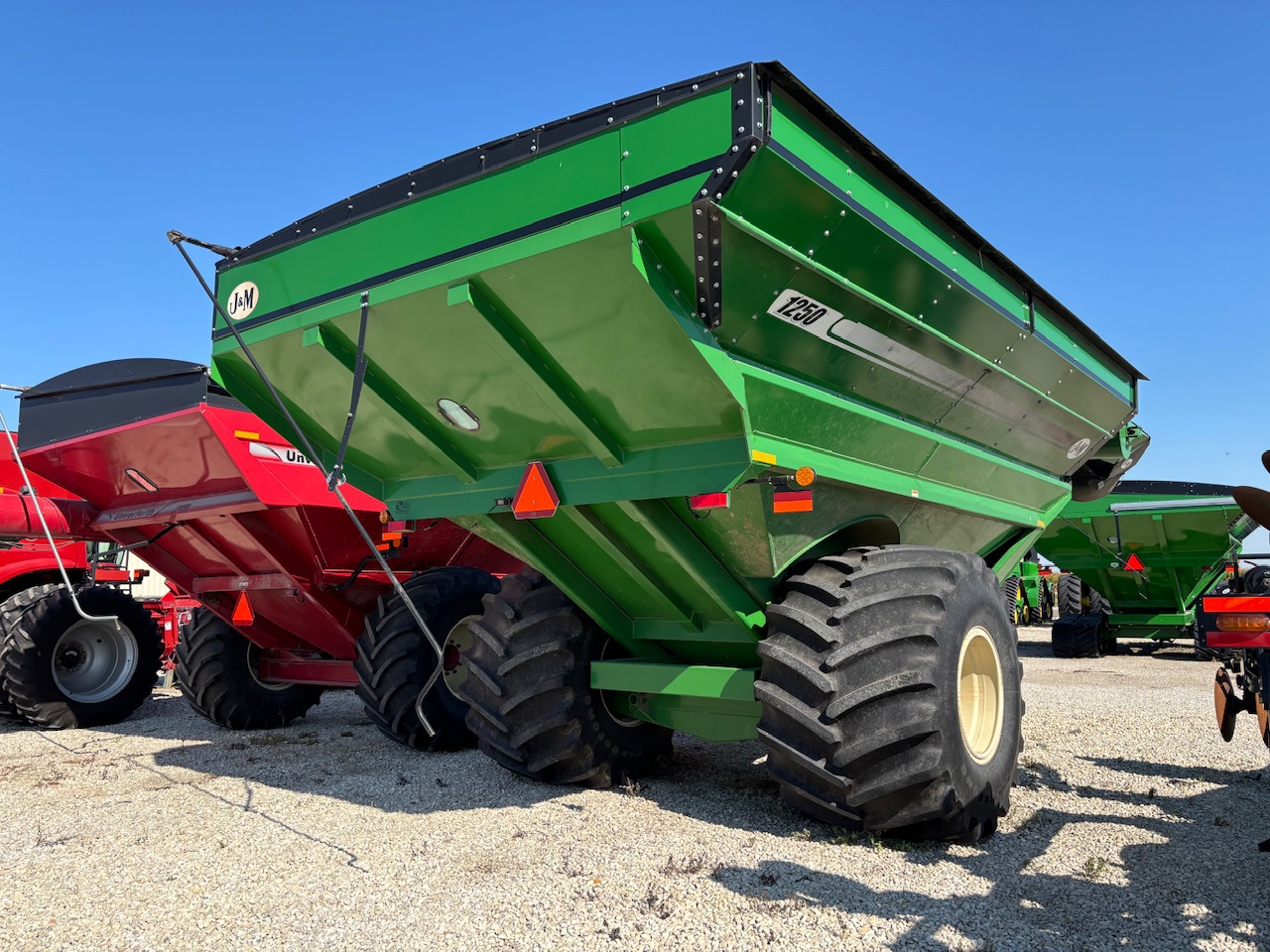 2013 J&M 1250-20S at Heritage Tractor in Streator, IL