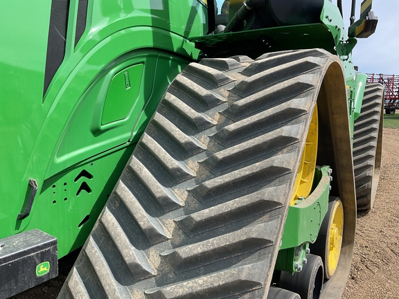 Used 2023 John Deere 9RX 590 Track Tractors at Horizon Ag & Turf in Westlock, AB - Photo12