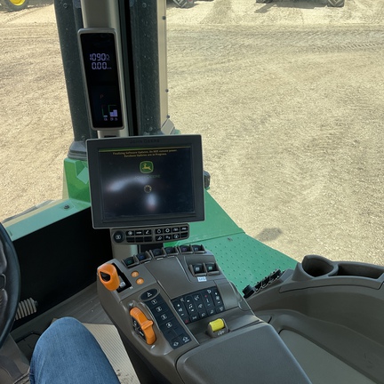 Used 2023 John Deere 9RX 590 Track Tractors at Horizon Ag & Turf in Westlock, AB - Photo21