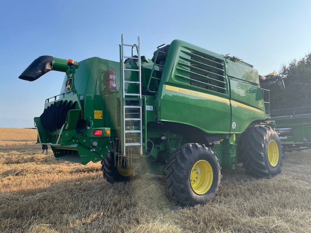 2020 John Deere T550 LL
