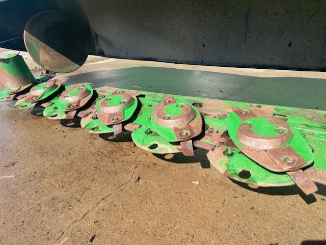2020 John Deere R310 Image 5
