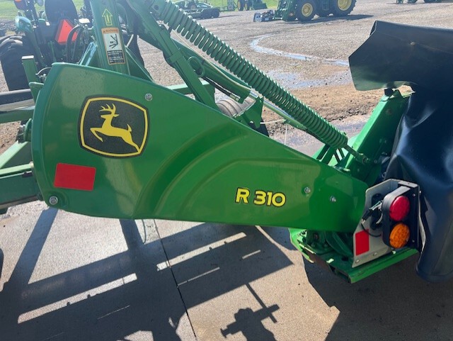 2020 John Deere R310 Image 2
