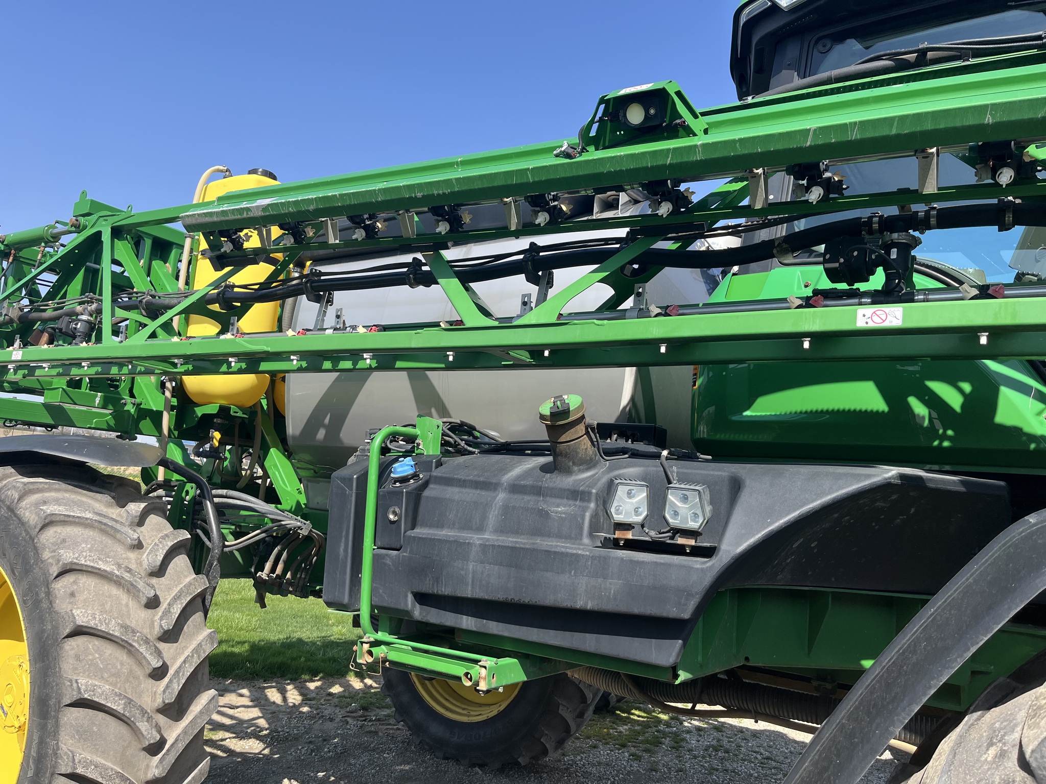 2022 John Deere 612R Image 3