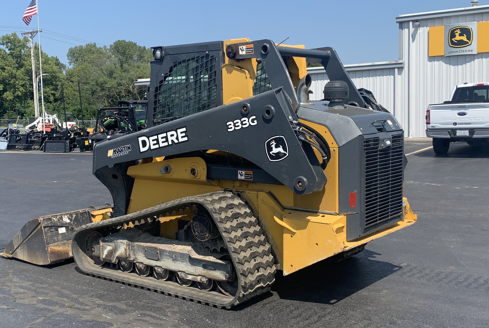2019 John Deere 333G Image 6