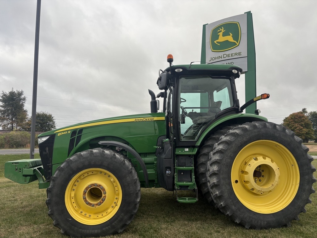 2016 John Deere 8345R Image 7