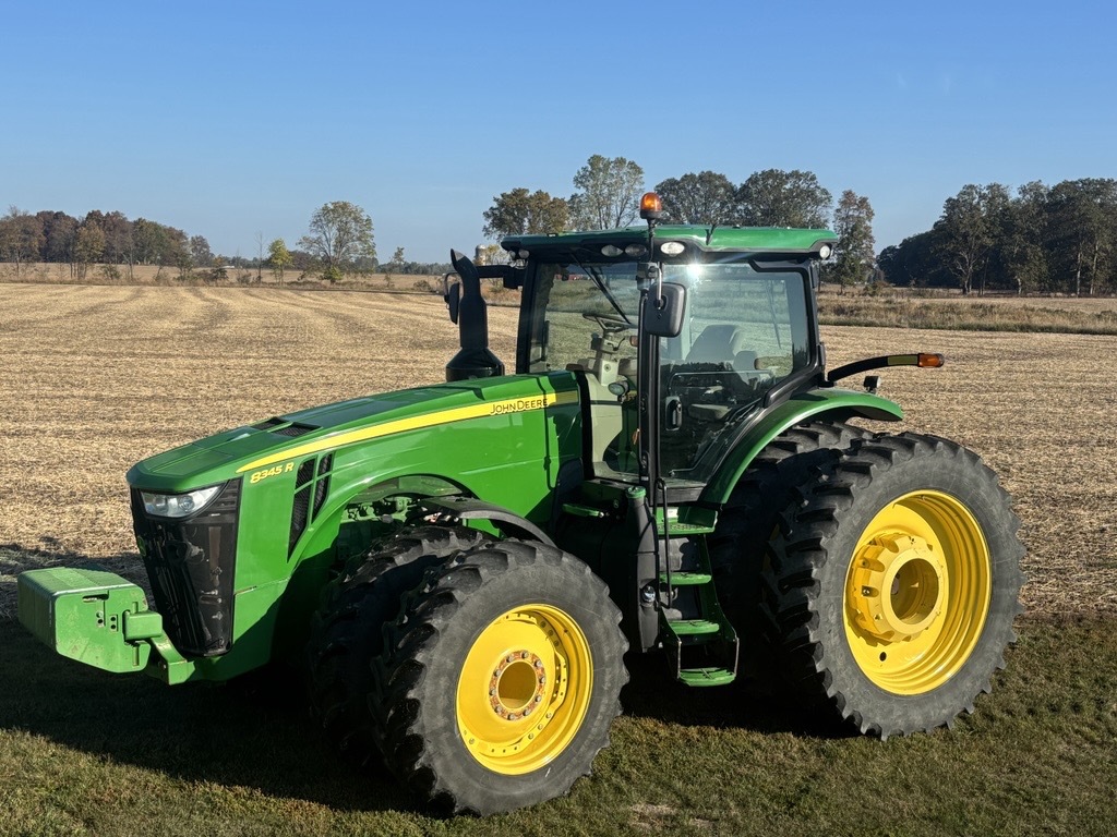 2016 John Deere 8345R Image 1