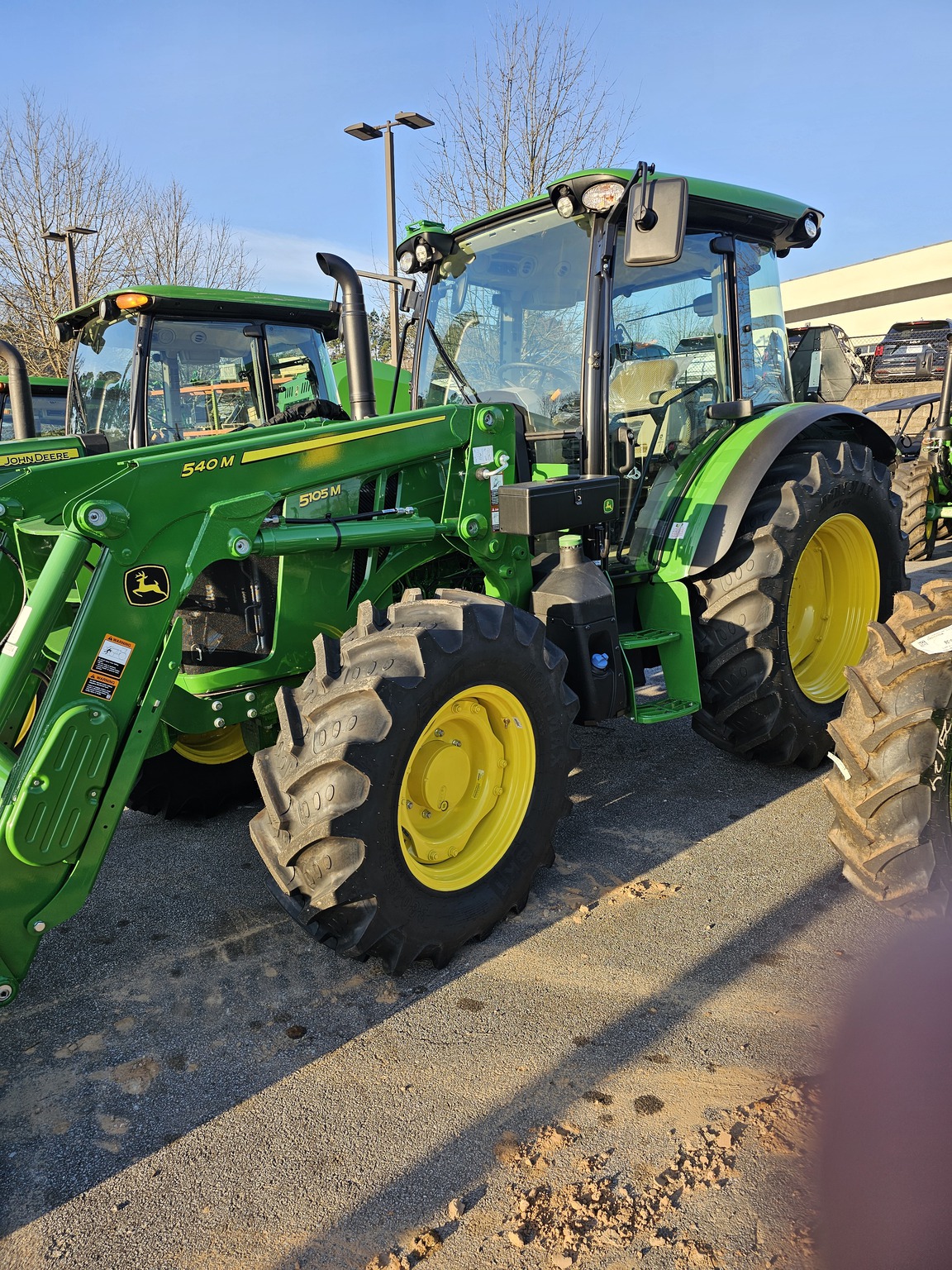 2024 John Deere 5105M Image 3