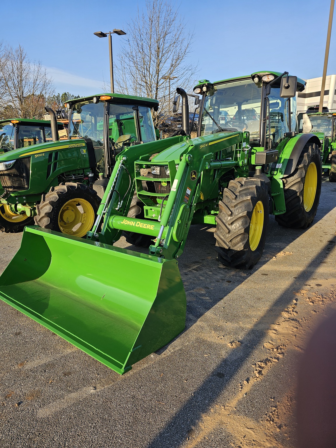 2024 John Deere 5105M Image 2