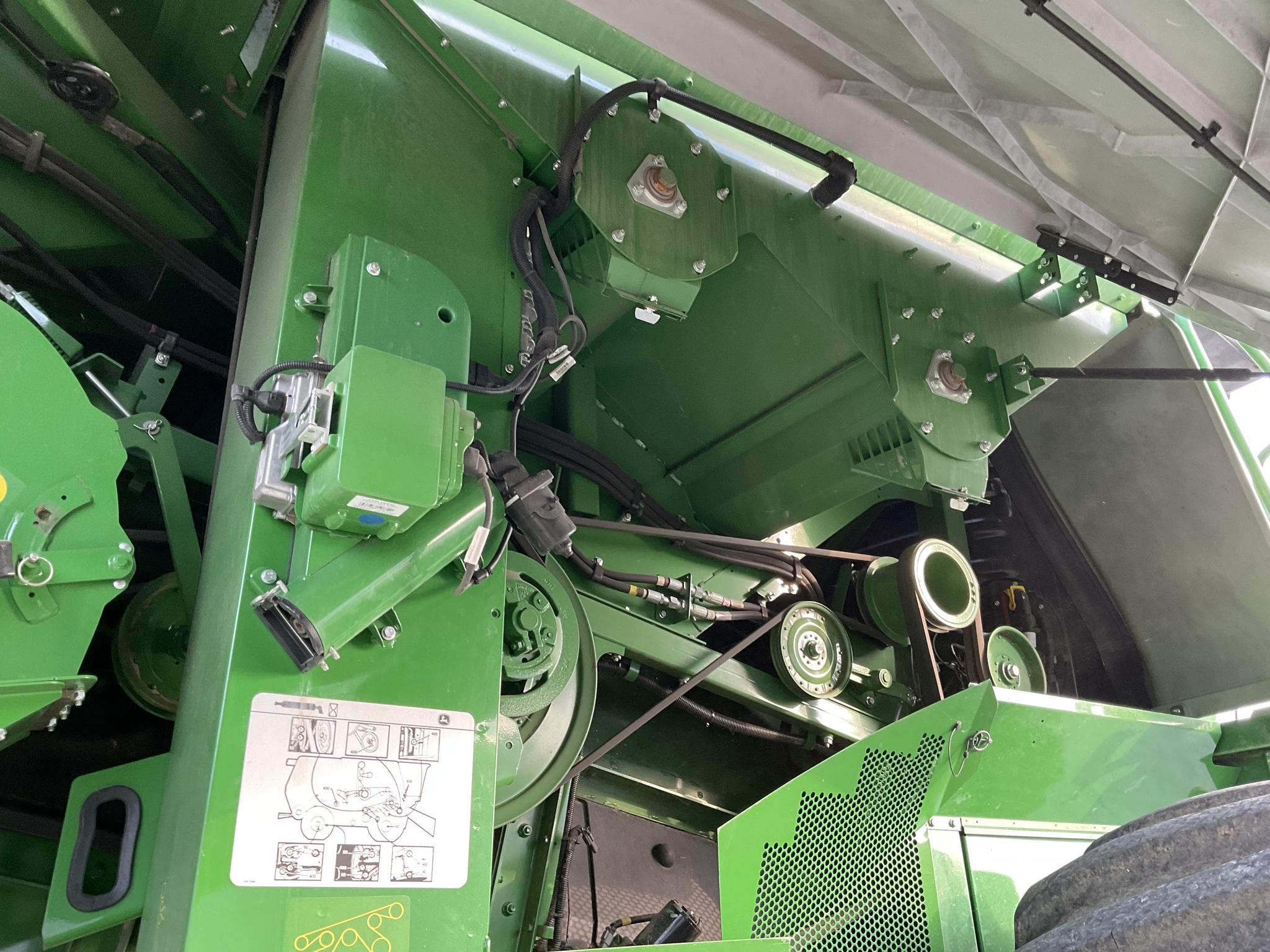 2021 John Deere S780 Image 13