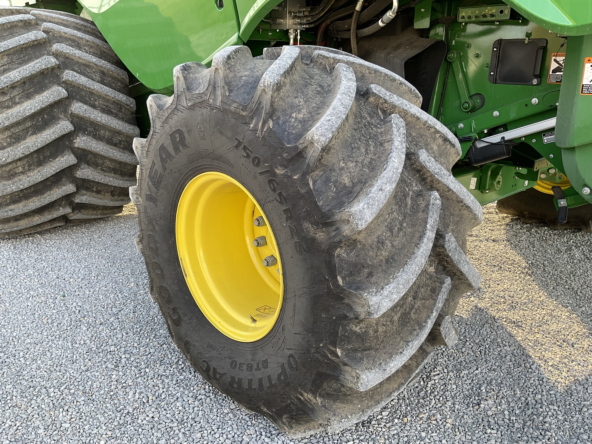 2021 John Deere S780 Image 8