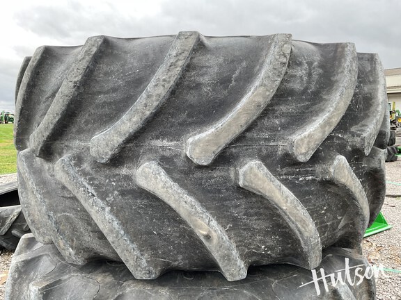 Photo of 2021 John Deere 750/65R26