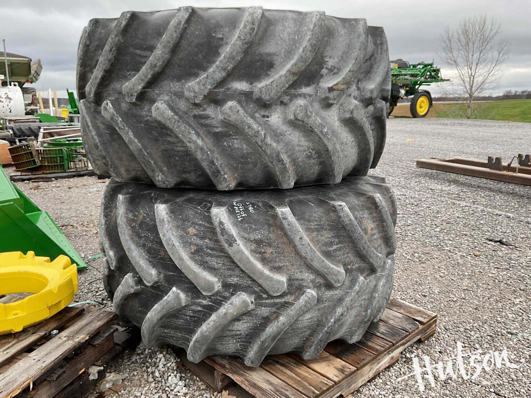 2021 John Deere 750/65R26