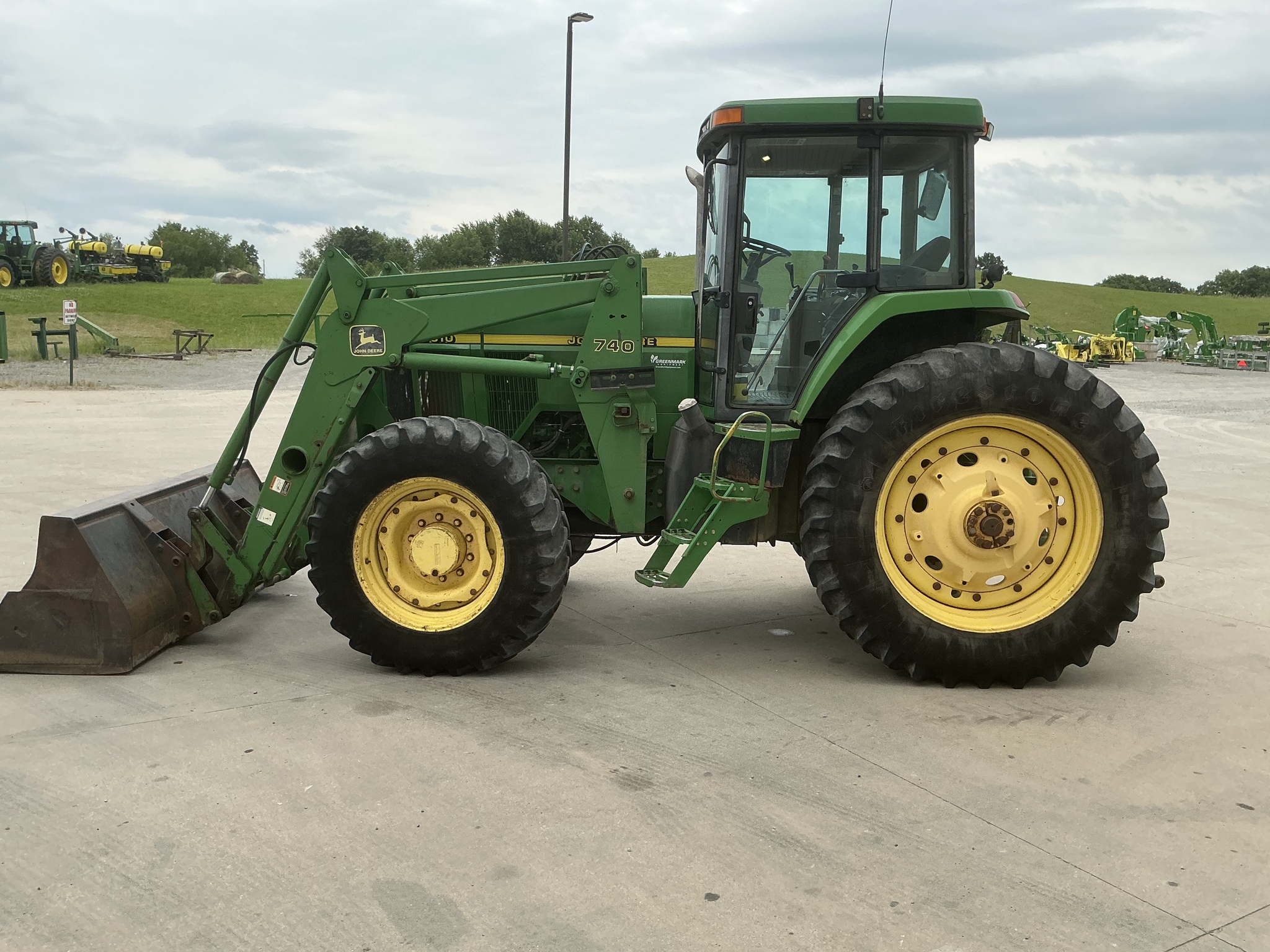 1998 John Deere 7610 Image 5