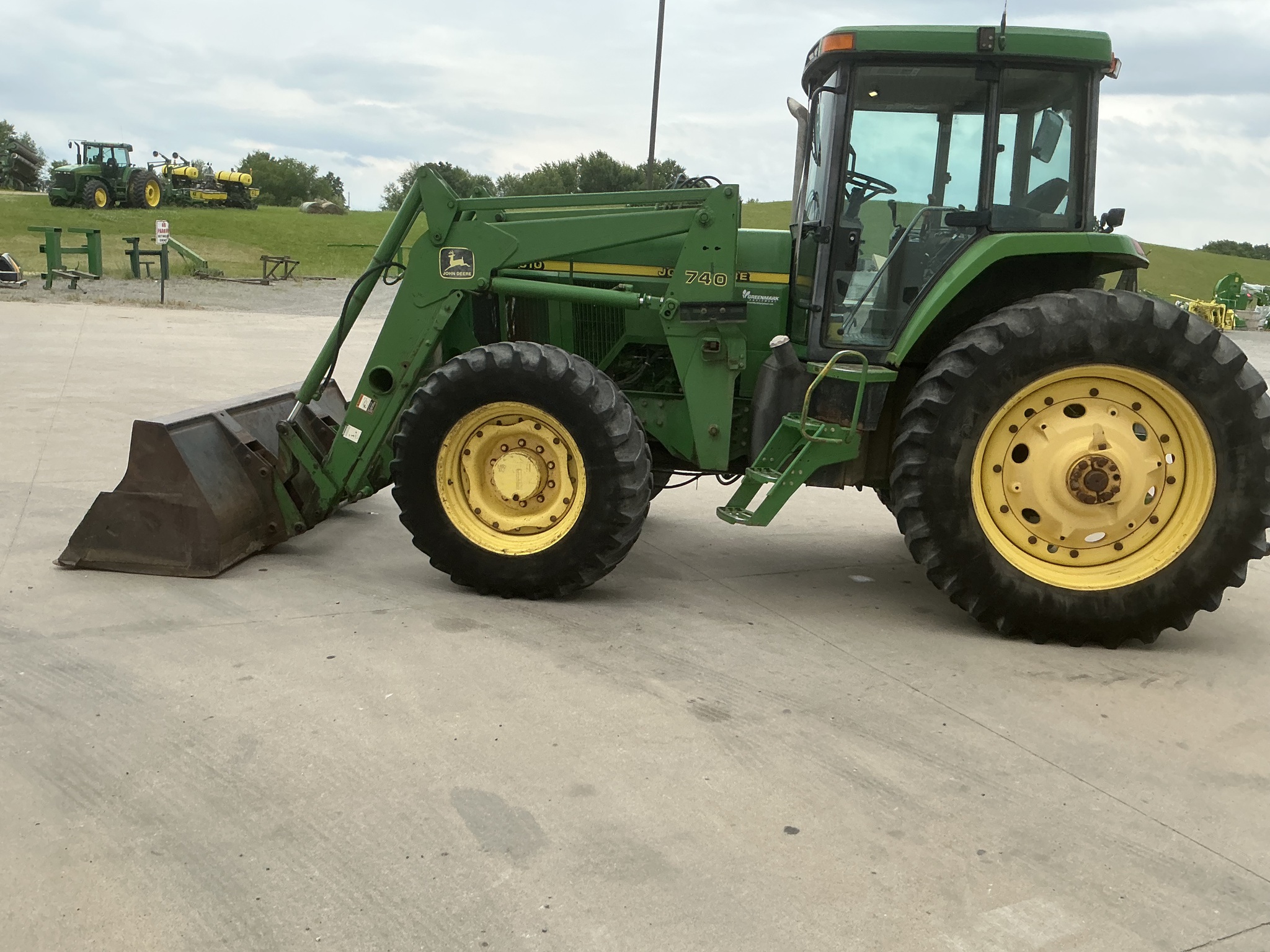 1998 John Deere 7610 Image 6