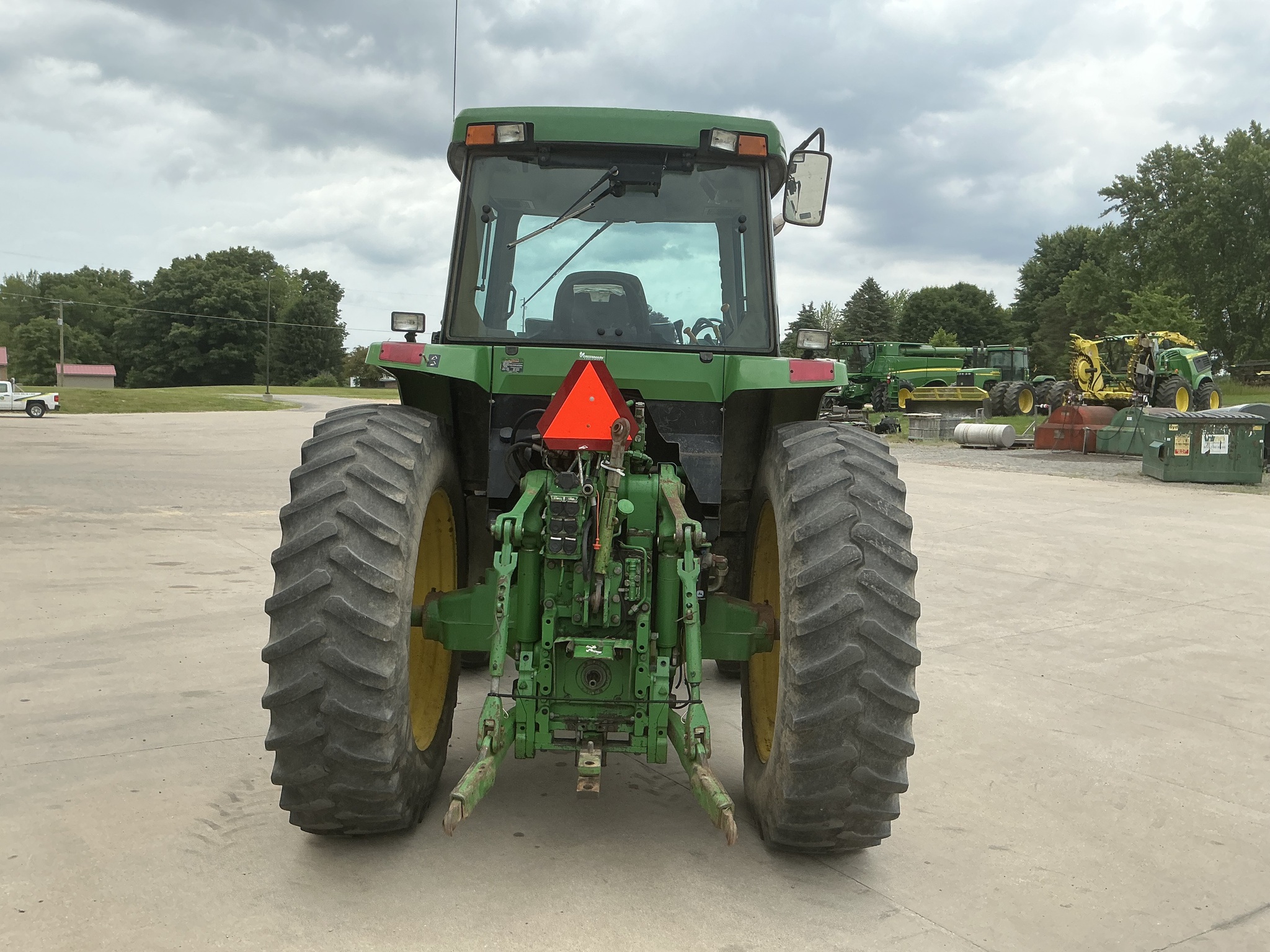 1998 John Deere 7610 Image 7