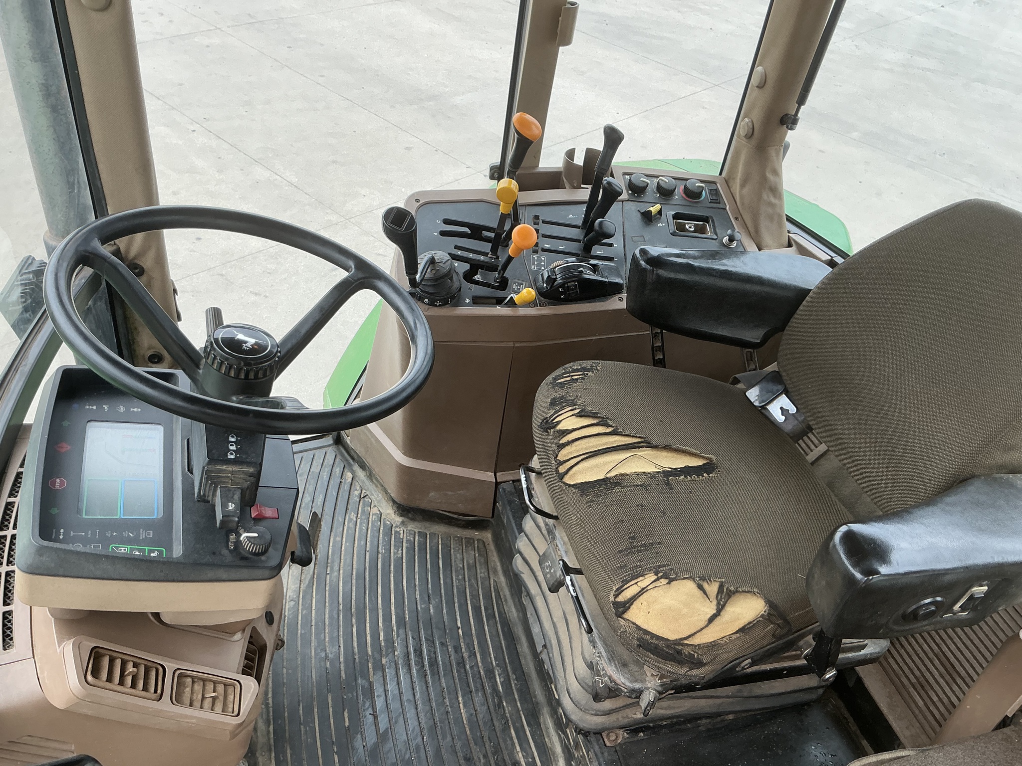 1998 John Deere 7610 Image 3