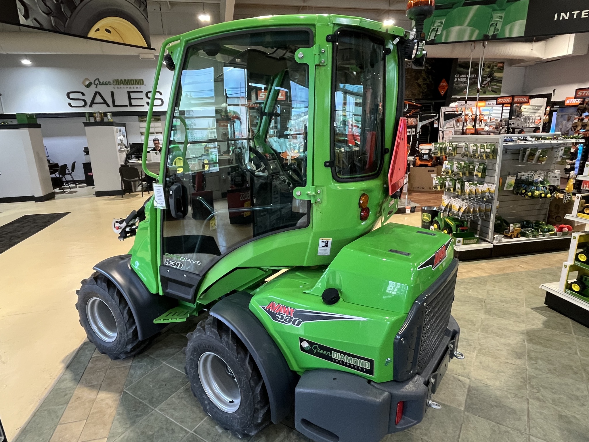 2023 Avant M530 Image 5