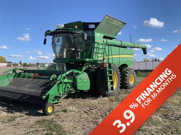 Photo of a 2015 John Deere S680