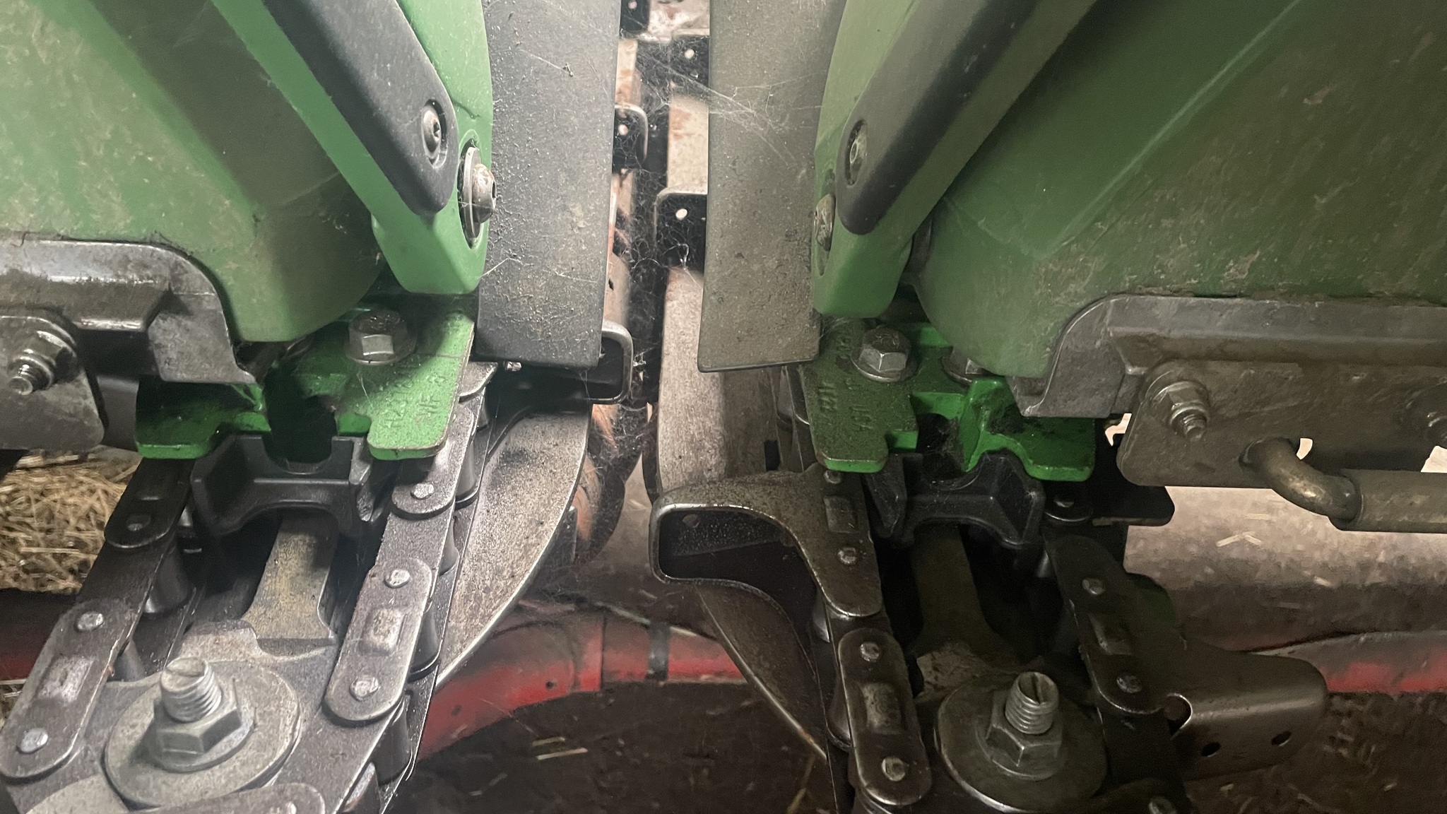 2014 John Deere 608C Image 15