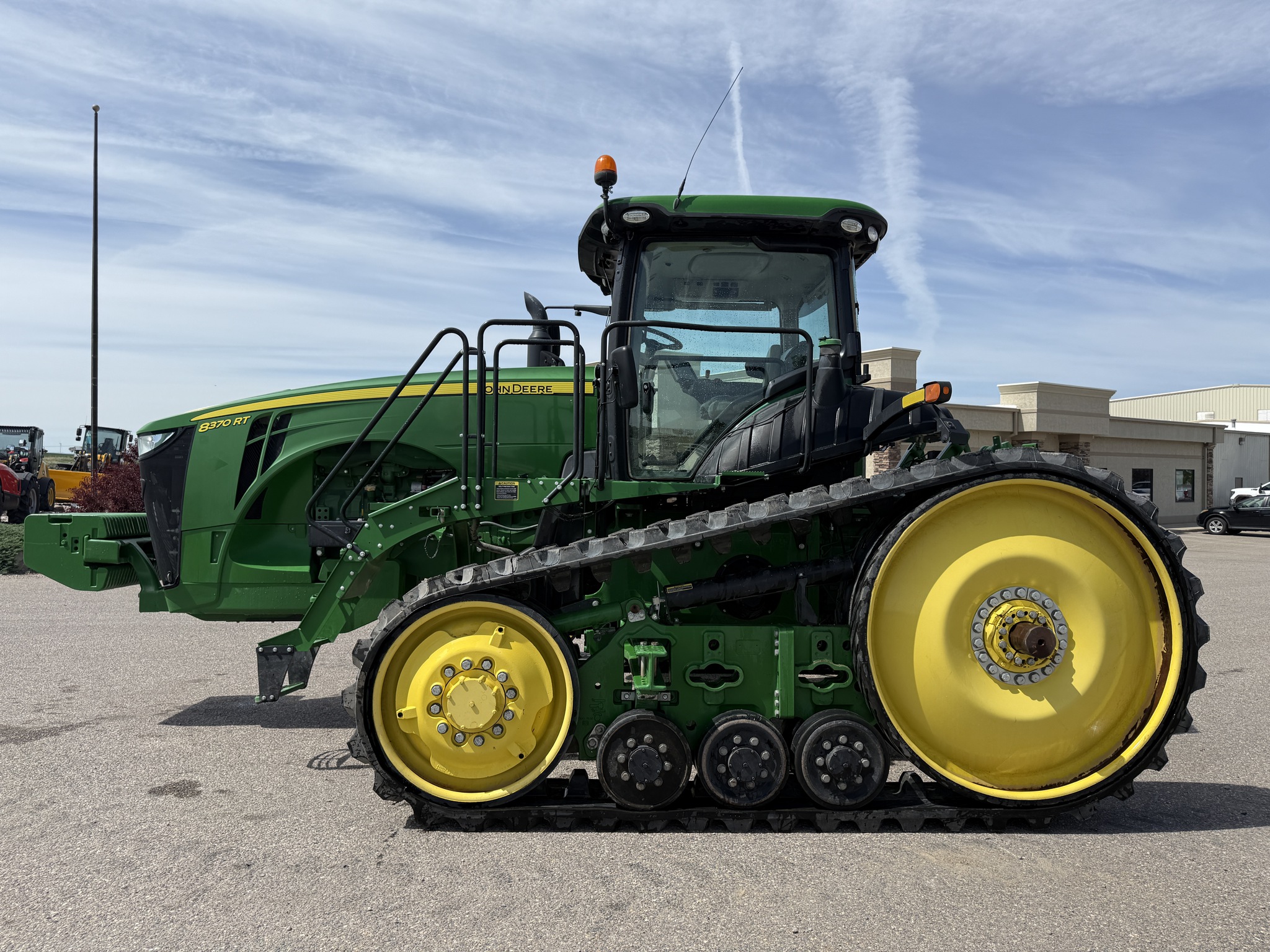 2017 John Deere 8370RT Image 2