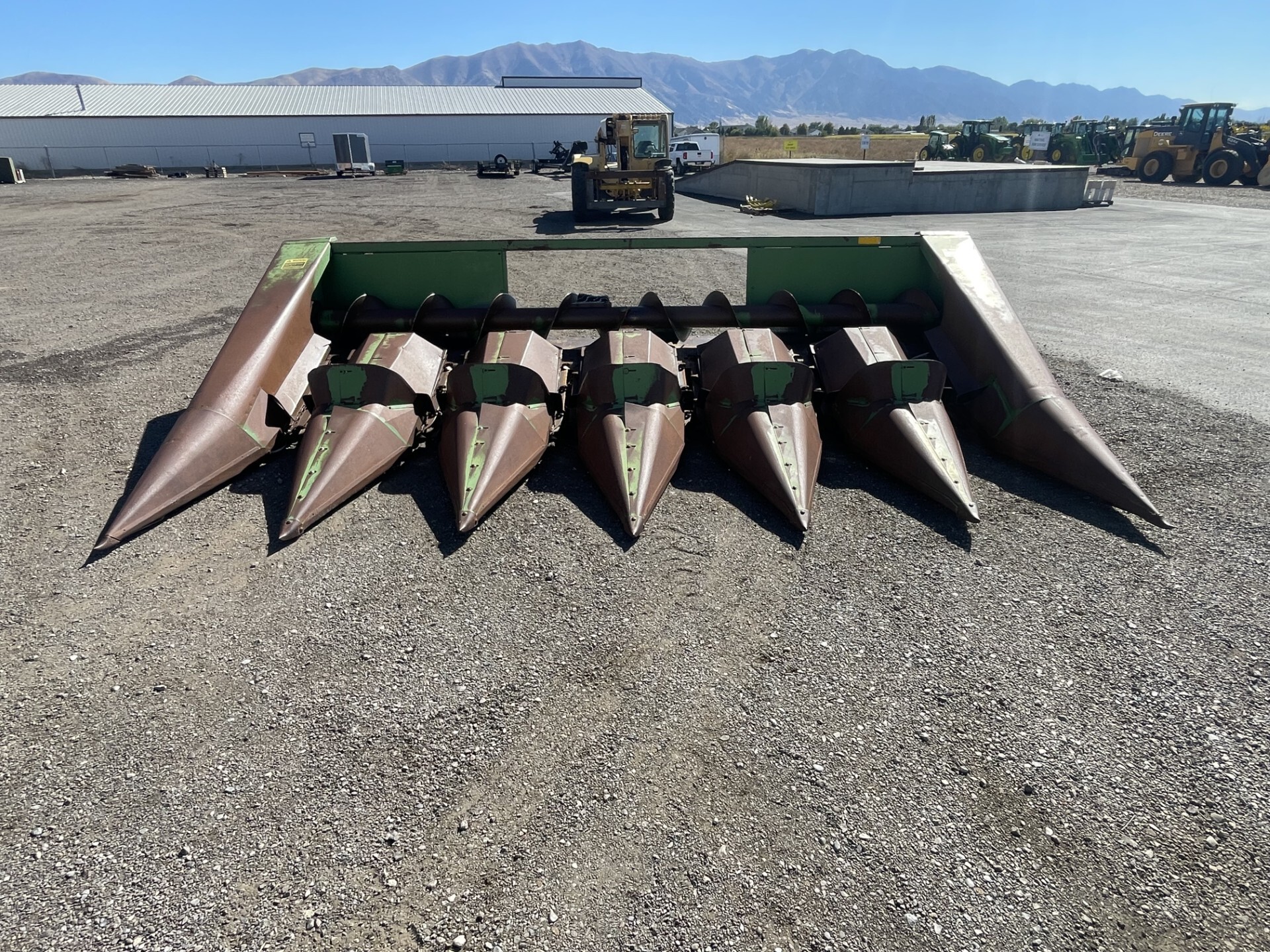 John Deere 643 Image 2