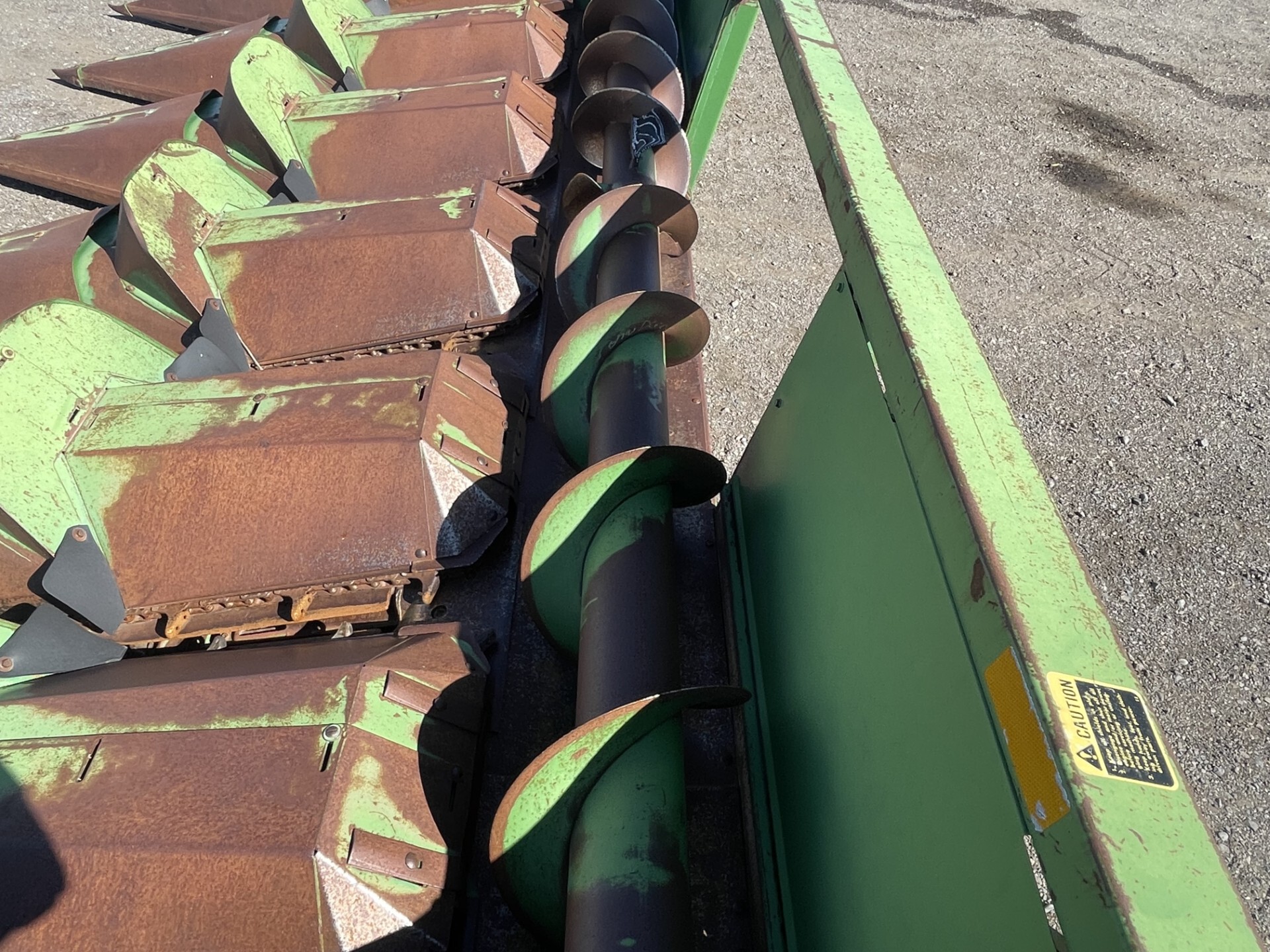 John Deere 643 Image 13