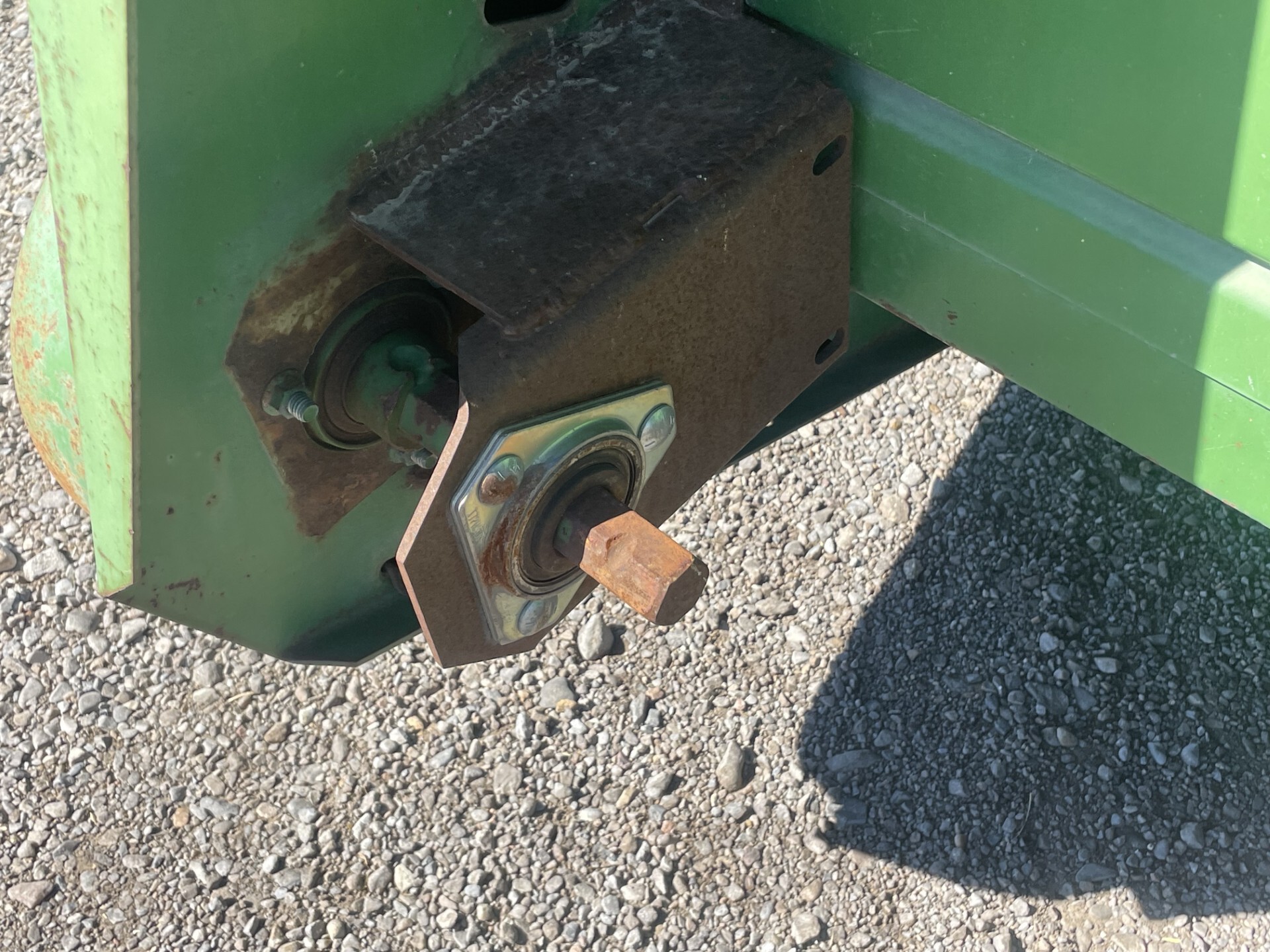 John Deere 643 Image 16