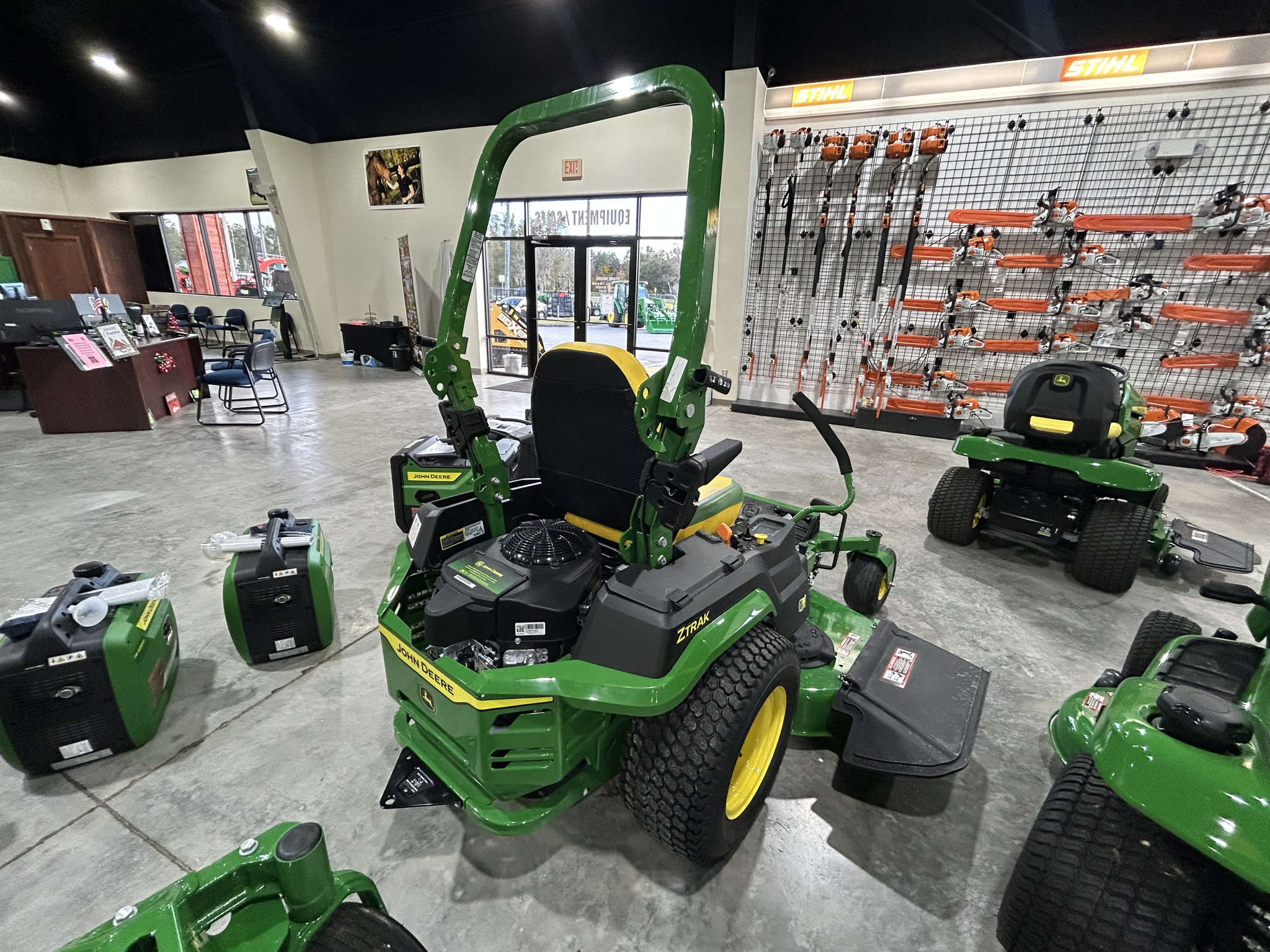 2024 John Deere Z530R Image 3