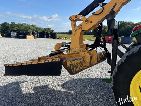 Photo of 2021 John Deere 6110M