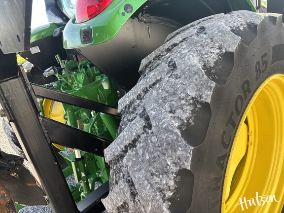 Photo of 2021 John Deere 6110M