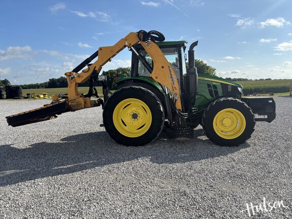 Photo of 2021 John Deere 6110M