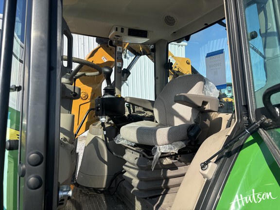 Photo of 2021 John Deere 6110M