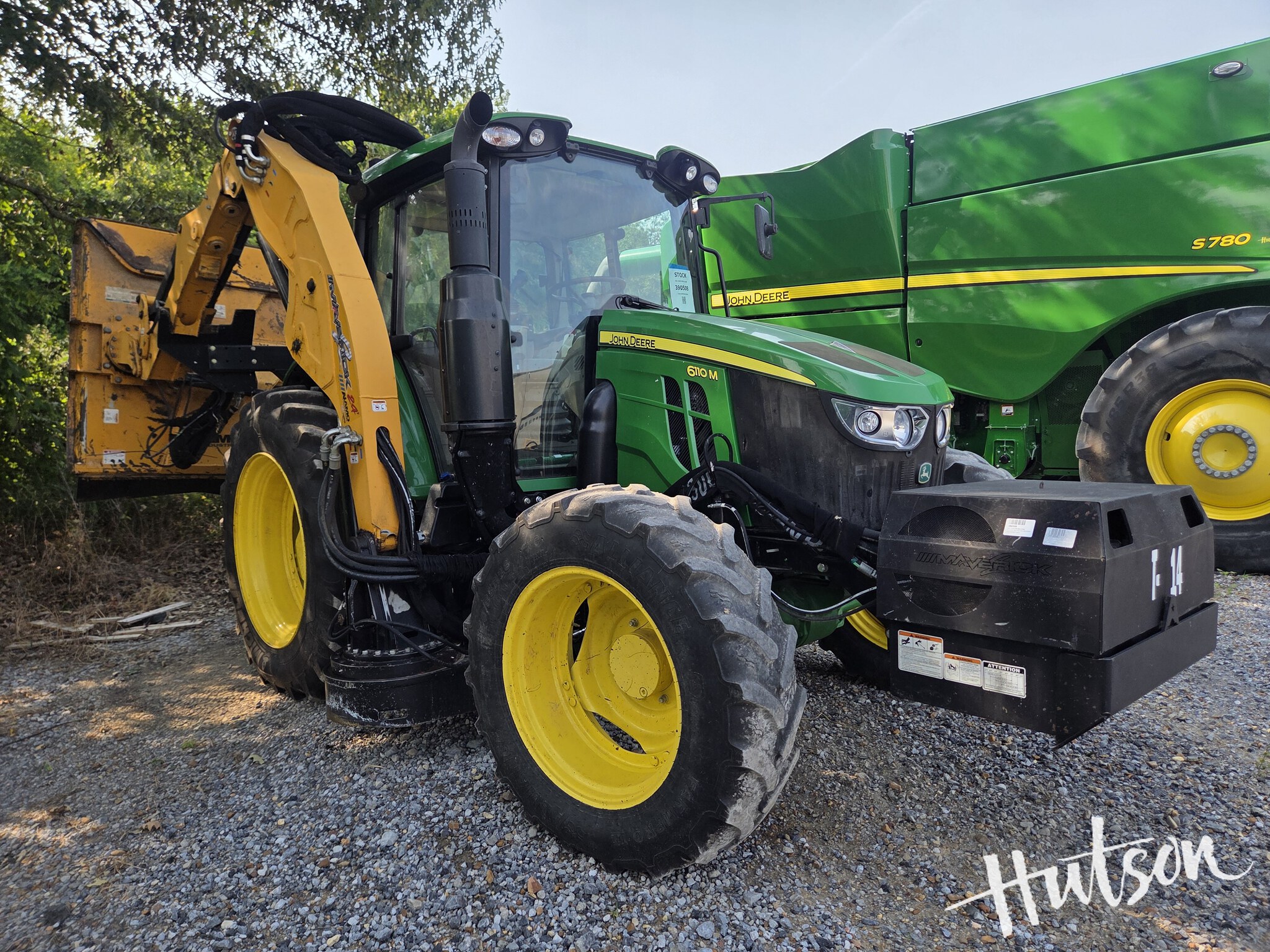 2021 John Deere 6110M