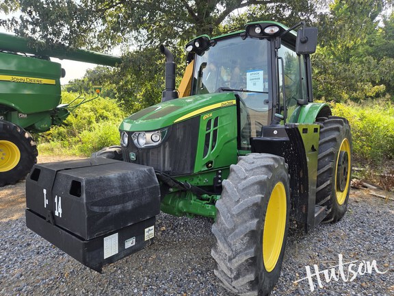 Photo of 2021 John Deere 6110M