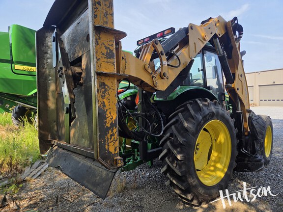 Photo of 2021 John Deere 6110M