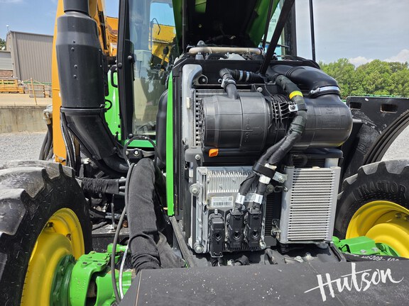 Photo of 2021 John Deere 6110M