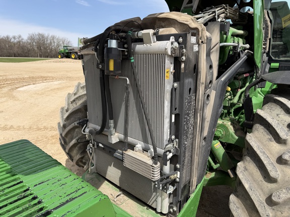 2023 John Deere 8R 410 - Photo14