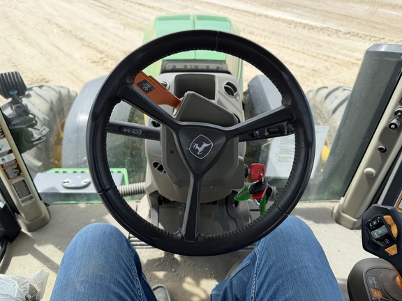 2023 John Deere 8R 410 - Photo23