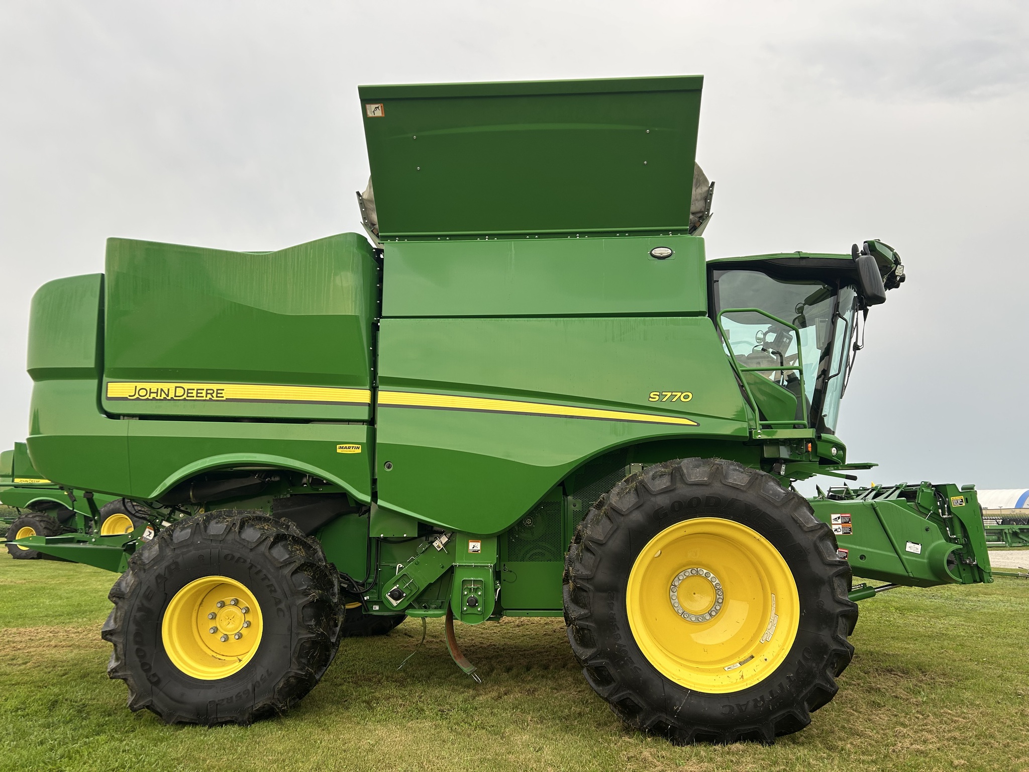  2024 John Deere S770 at Heritage Tractor in Aledo, IL