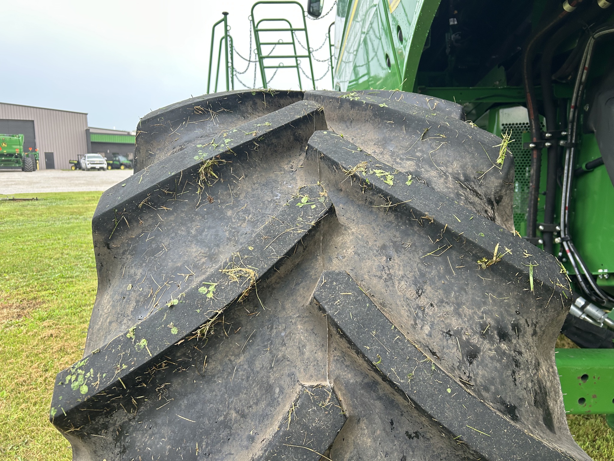  2024 John Deere S770 at Heritage Tractor in Aledo, IL