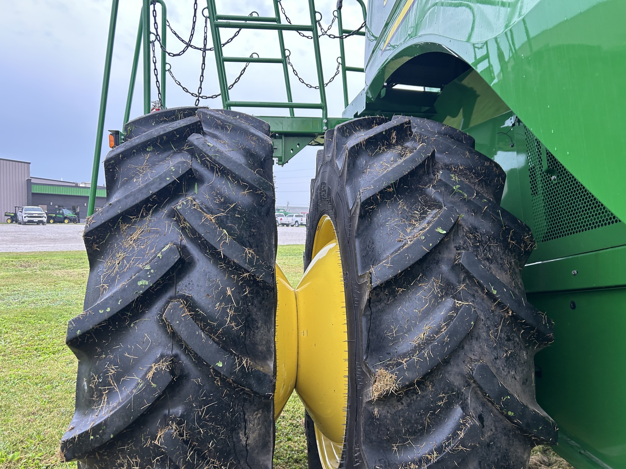  2024 John Deere S770 at Heritage Tractor in Aledo, IL
