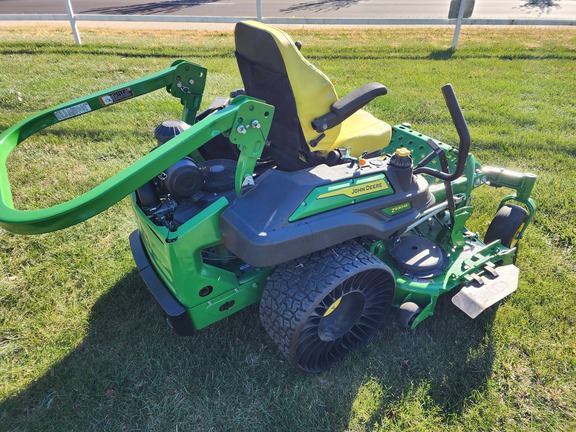 2022 John-Deere Z930M